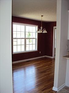 5th image of 3436 Fair Oaks Ave