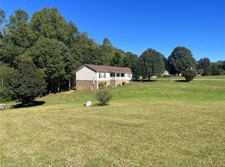 220 Angieline Dr, Stokesdale, NC 27357