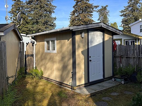 4th image of 7704 Birch Bay Drive #0403