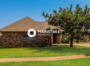 10404 Regent St, Oklahoma City, OK 73162