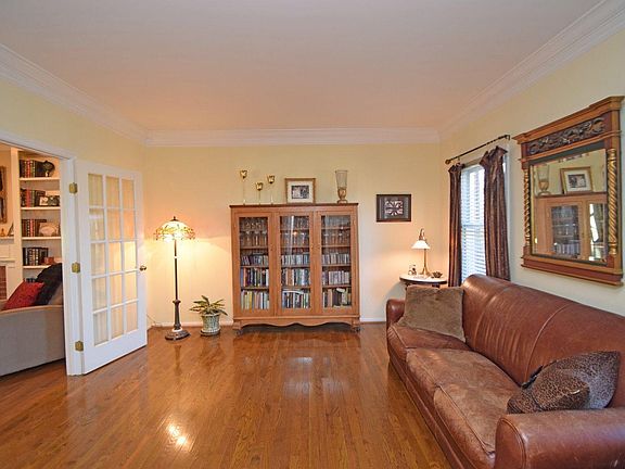 4th image of 4246 Ashley Oaks Dr