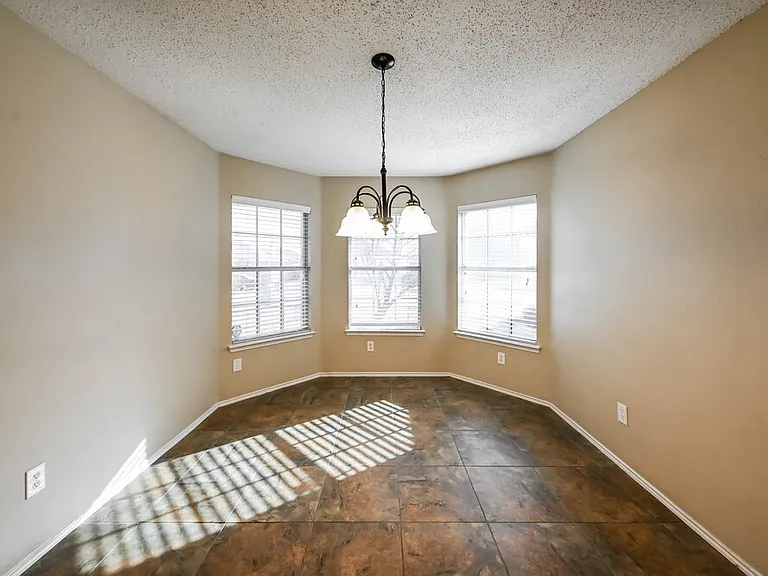 8413 Canvasback Ln — Photo 6