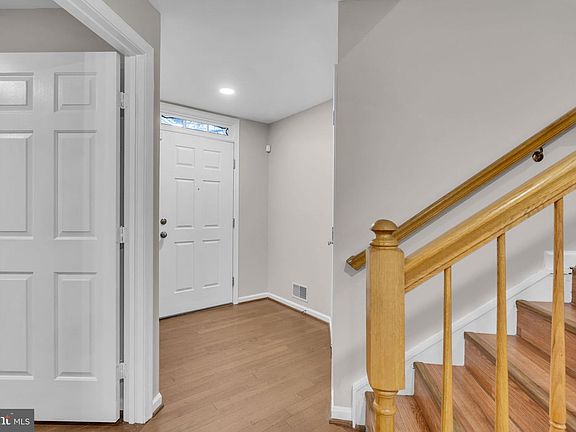 3rd image of 13663 Stratford Glen Pl