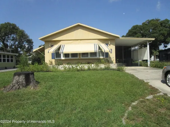14790 Rialto Ave, Brooksville, FL 34613