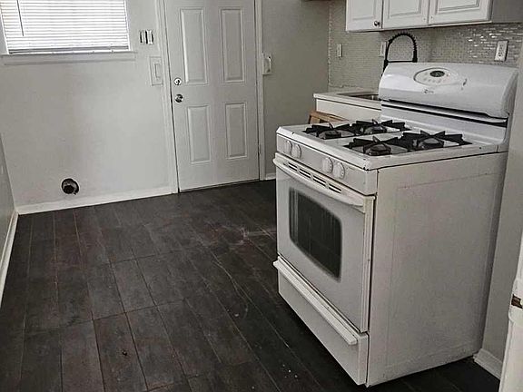 5th image of 3019 Carnes Ave