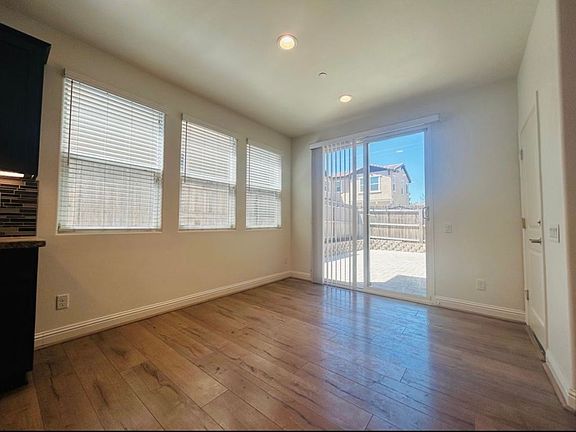 5th image of 1172 Fox Field Ln