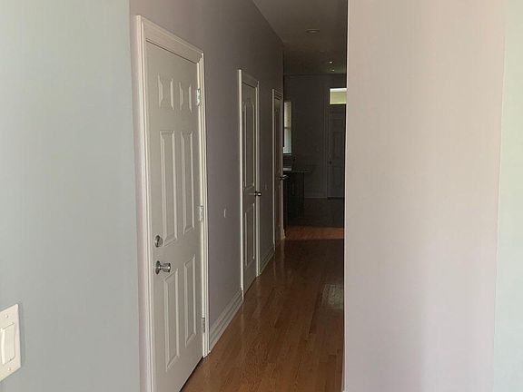 4th image of 2420 W Augusta Blvd #1