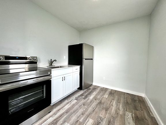 5th image of 801 NW 7th Ave #1