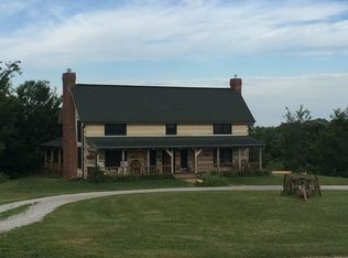 1781 Fox Ridge Rd, Pella, IA 50219