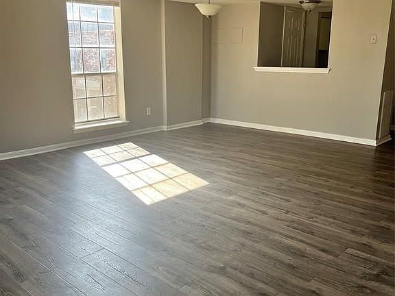 4th image of 217 Church St APT 212