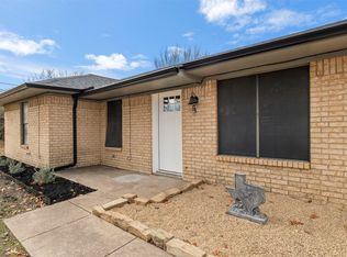 412 Green Acres Dr, Palmer, TX 75152