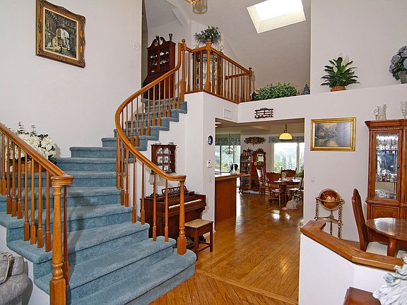 3rd image of 5061 E Chalice Ln
