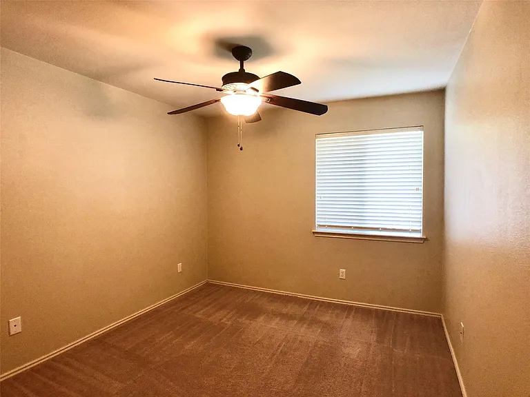2141 Pearson Way — Photo 14