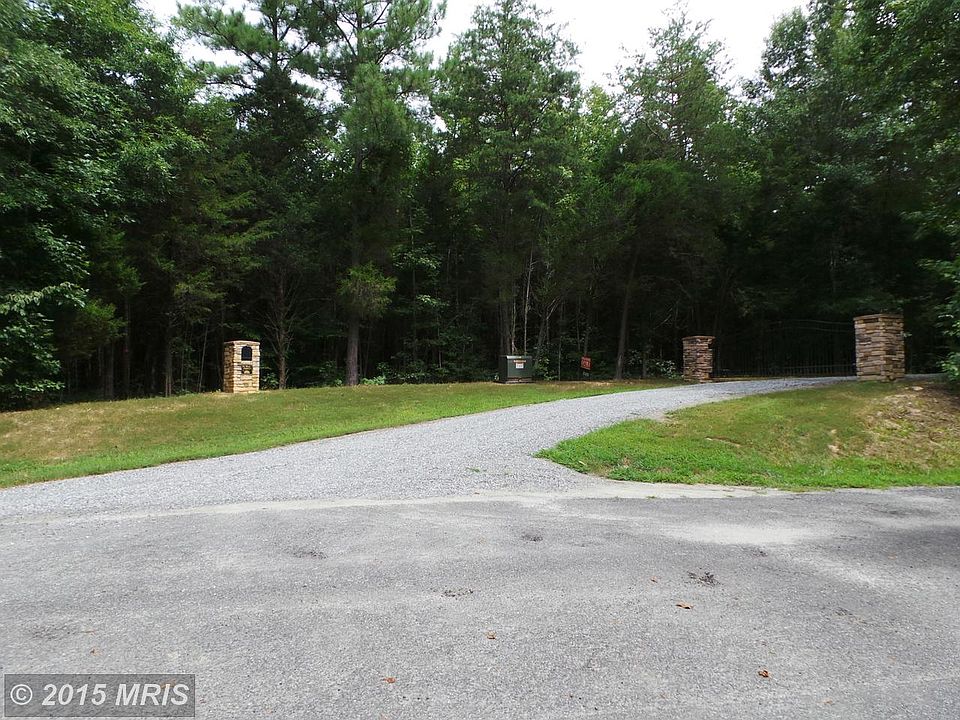 2nd image of 8915 Glady Fork Rd