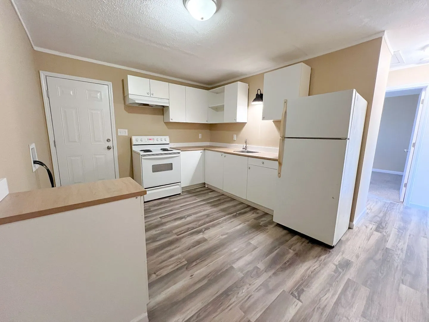 105 Tandy Drive — Photo 4