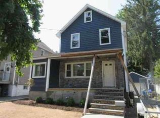 25 1st St, Dumont, NJ 07628