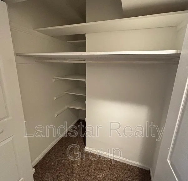 3221 Kemmons Dr #2 — Photo 6