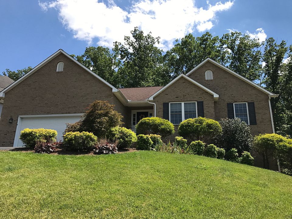 1st image of 7917 Sequoia Dr