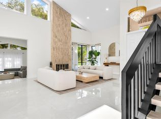 3138 Lakeview Dr, Delray Beach, FL 33445