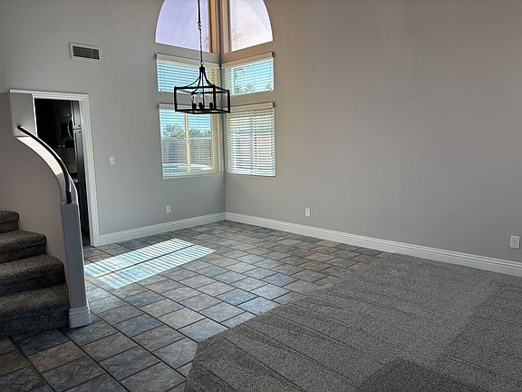 4th image of 4908 Golfridge Dr