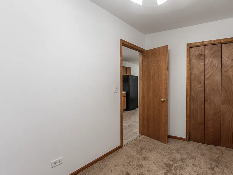 2903 N Hoyne Ave — Photo 4