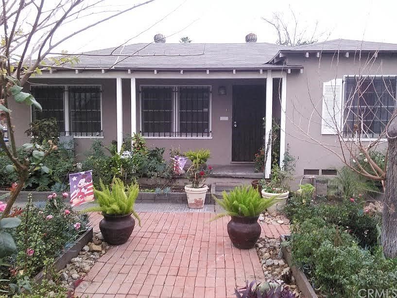 1st image of 1375 Genevieve St