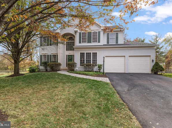 20879 Yellowbloom Ct, Ashburn, VA 20147