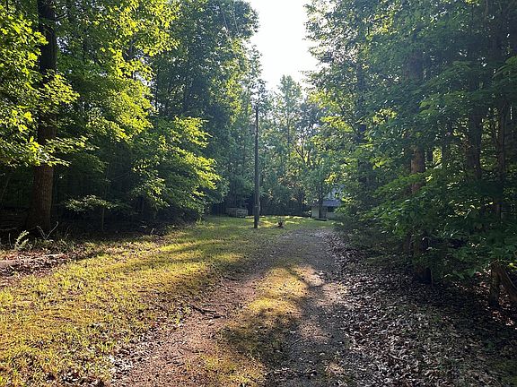3rd image of Buckskin Creek Rd