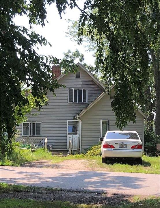 1st image of 21 Shore Dr
