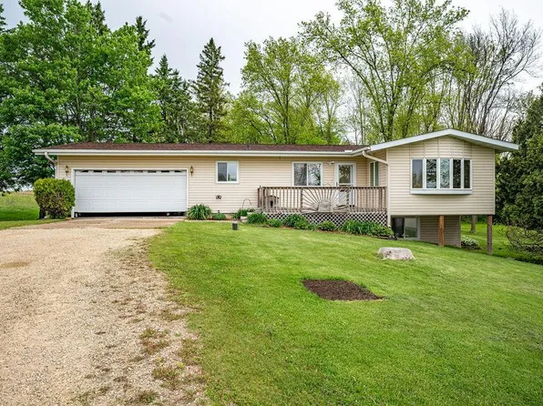 N5138 270th St, Elmwood, WI 54740