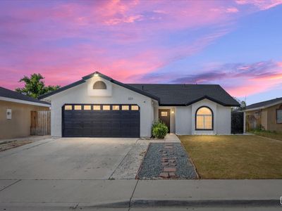 337 Cesar Chavez Ln, Delano, CA, 93215