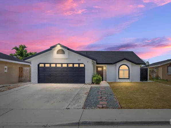 337 Cesar Chavez Ln, Delano, CA 93215