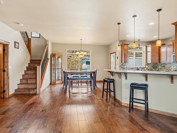 4th image of 12594 McNeil Creek Rd