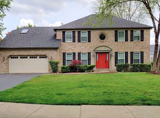 2327 University Ct, Naperville, IL 60565
