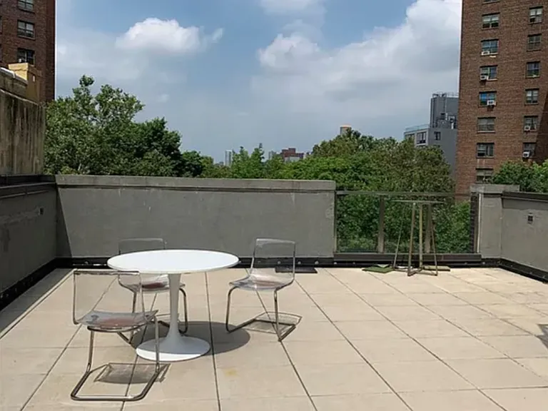 148 E 98th St #6B — Photo 6