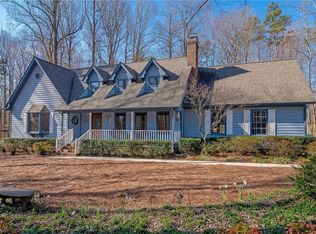 306 Holyoke Rd, Greensboro, NC 27406