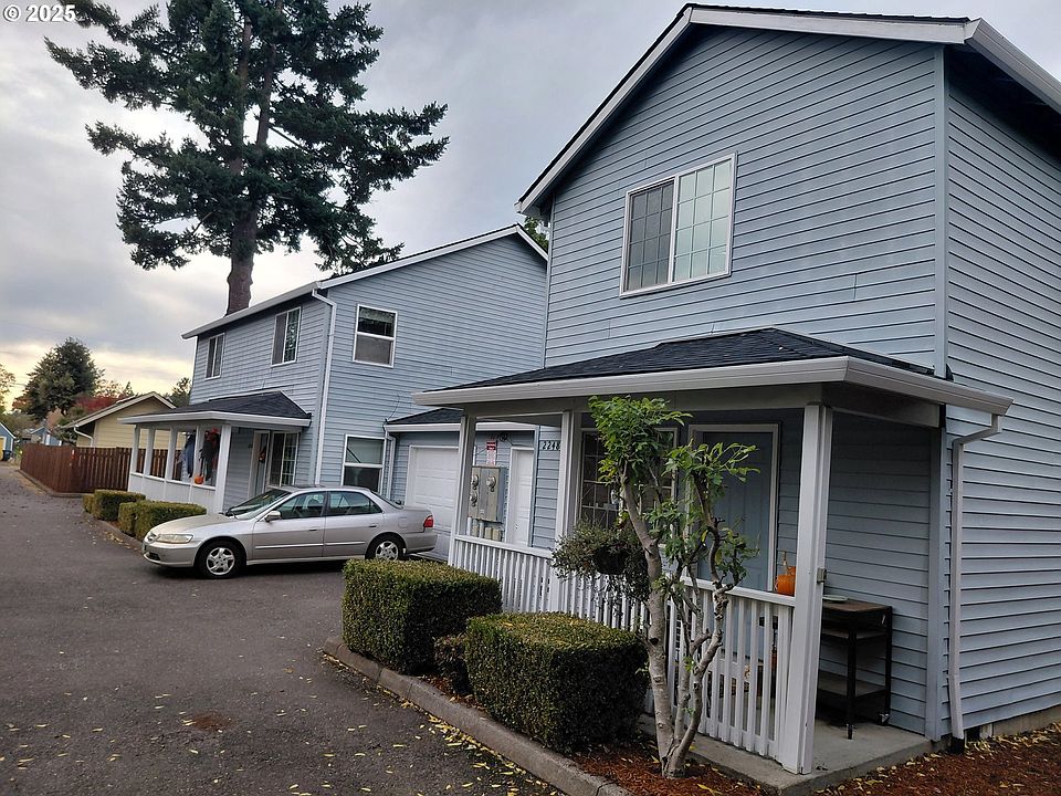 2nd image of 2236 SE 89th Ave