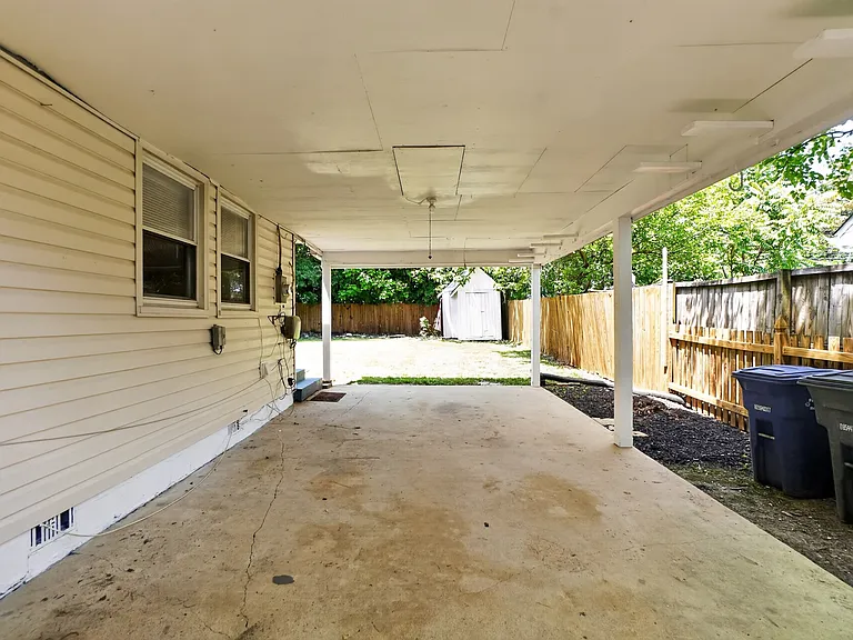 6410 Cavalier Dr — Photo 20