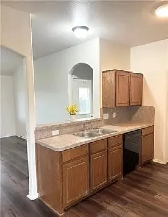 3515 Rock Island St — Photo 6