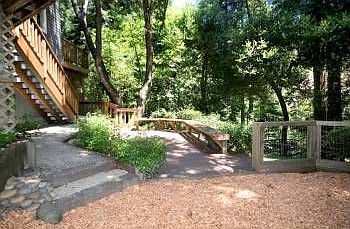 2nd image of 408 Esmeralda Dr