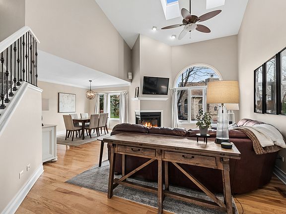 3rd image of 1261 Arbor Dr #1261
