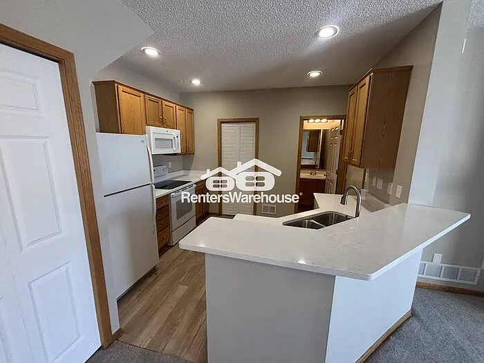 1905 Wildflower Ct — Photo 4