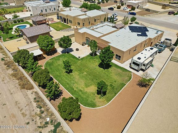 3rd image of 8354 Rancho Vista Loop