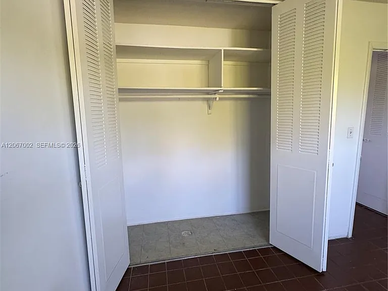 524 Washington Ave #311 — Photo 9