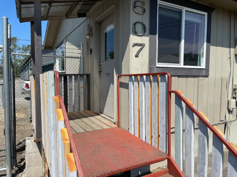 607 N Gold St — Photo 10