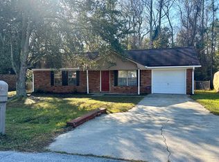 190 Sequoia Cir, Hinesville, GA 31313