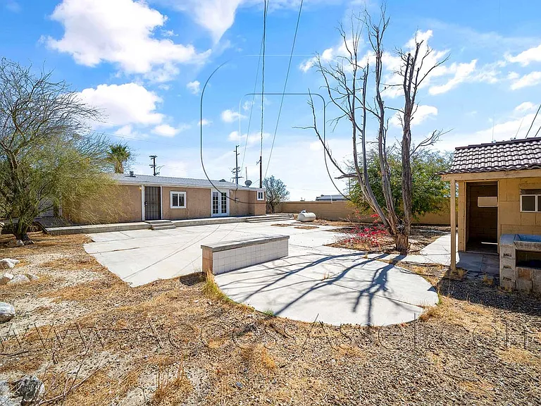 13175 Little Morongo Rd — Photo 24