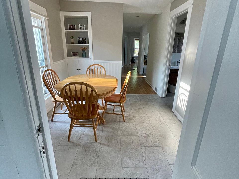 1st image of 282 Long Ave Floor 2