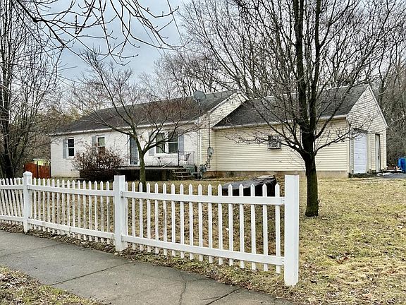 2nd image of 4931 Beaver Dam Rd