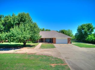 4205 Sooner Cir, Edmond, OK 73034